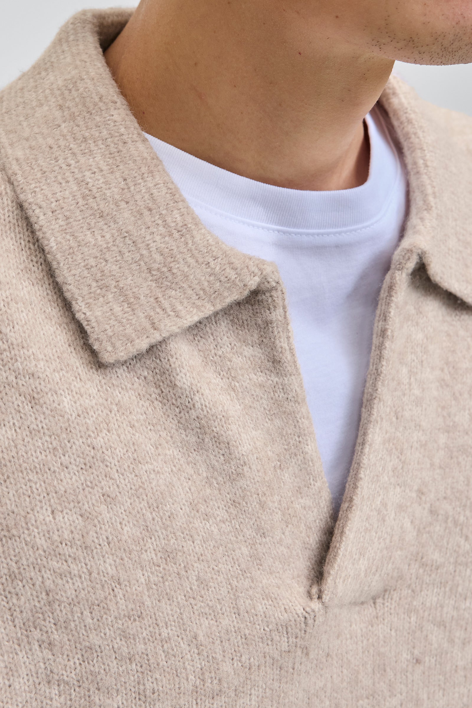 Jack & Jones Soho Ollie Knit Split Neck Atmosphere