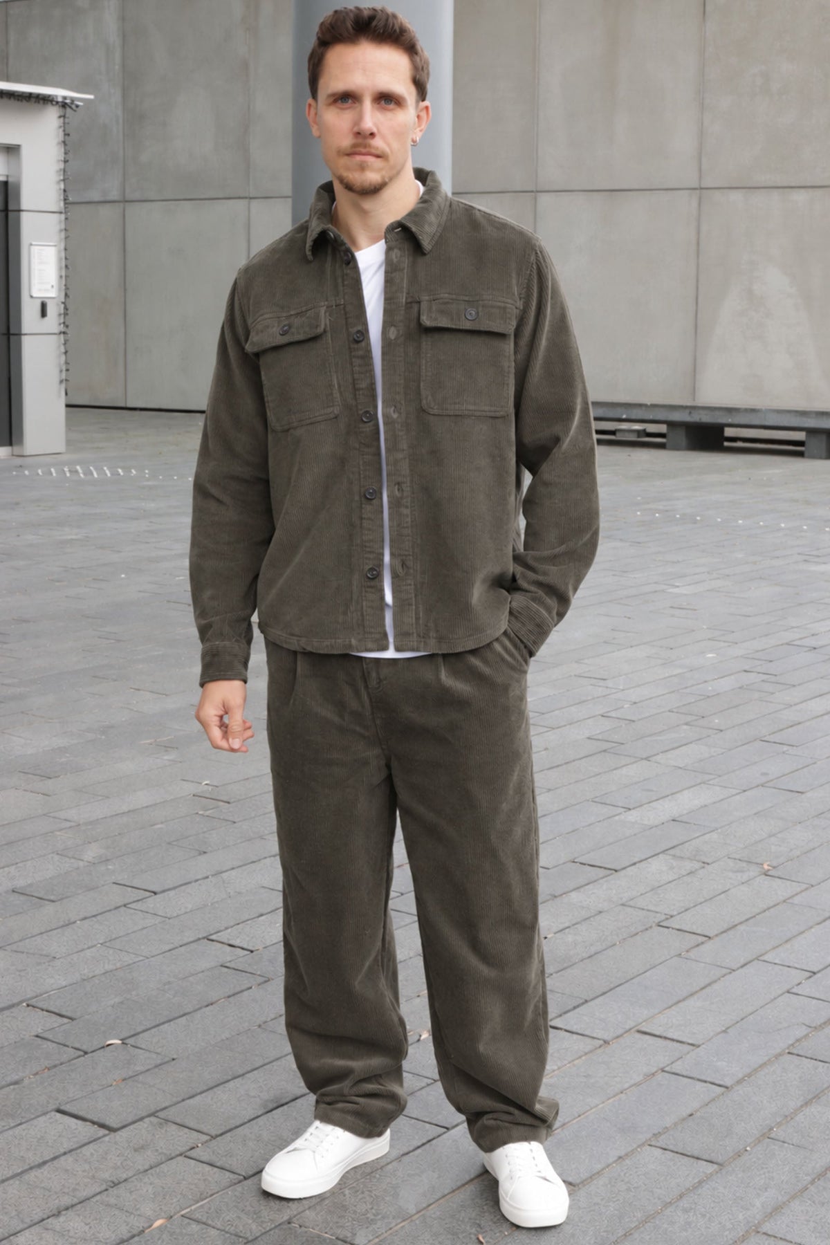 Solid Ethan-Nam Tapered Bungee Cord