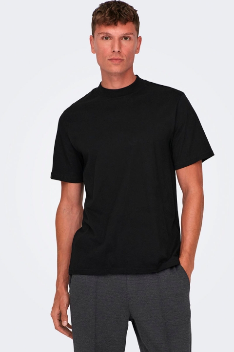 ONLY & SONS Otis Regular Mock Neck Tee Black