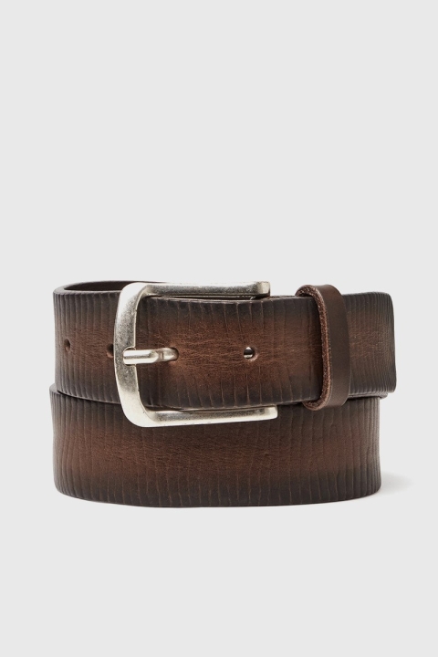 Saddler Ali Riem Brown