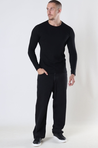 Muscle Fit LS T-shirt Black