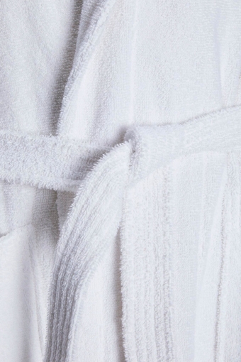 BATHROBE White